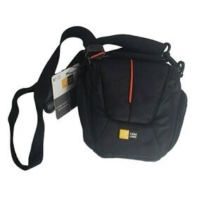 NWT Camera Case by Case Logic